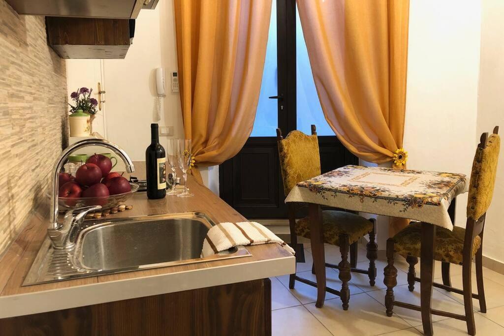 Elior'S Place Graniti Buitenkant foto